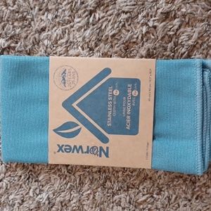 Norwex stainless steel cleaning cloth